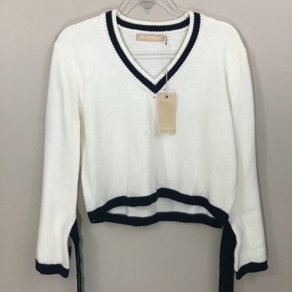 Lilly and Bloom Cropped White Sweater S NWT - Picture 2 of 7